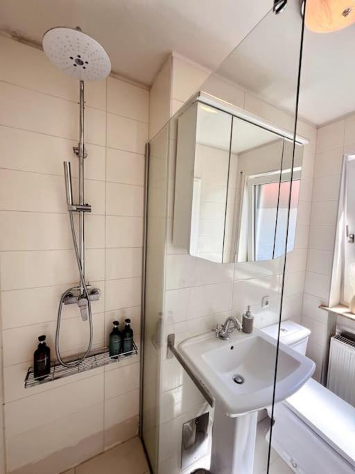 Stylish Studio Apartment With Beautiful Balcony Ingolstadt Exterior foto