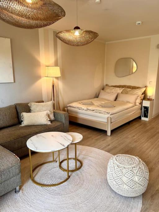 Stylish Studio Apartment With Beautiful Balcony Ingolstadt Exterior foto